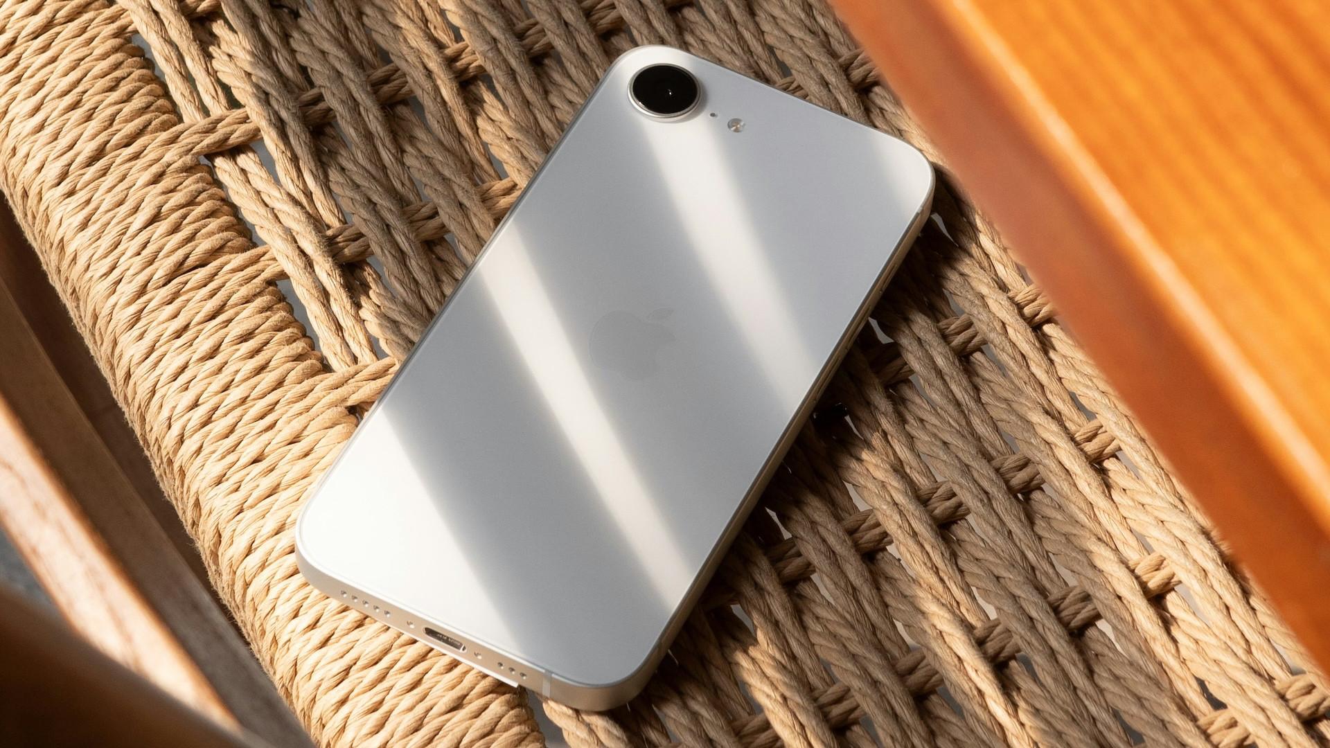 iPhone 16E v. Pixel 9a: Which smartphone is best in average budget • iPhone 16E v. Pixel 9a: Which smartphone is best in average budget •